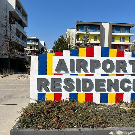 Tranzzzit Airport Apartment Otopeni Buitenkant foto